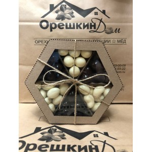 Подарочный набор «Орехи в шоколаде» №1 Подарочный набор «Орехи в шоколаде» №1